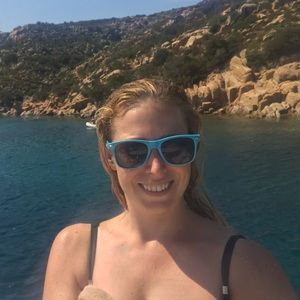 Meet your Posher, Missy